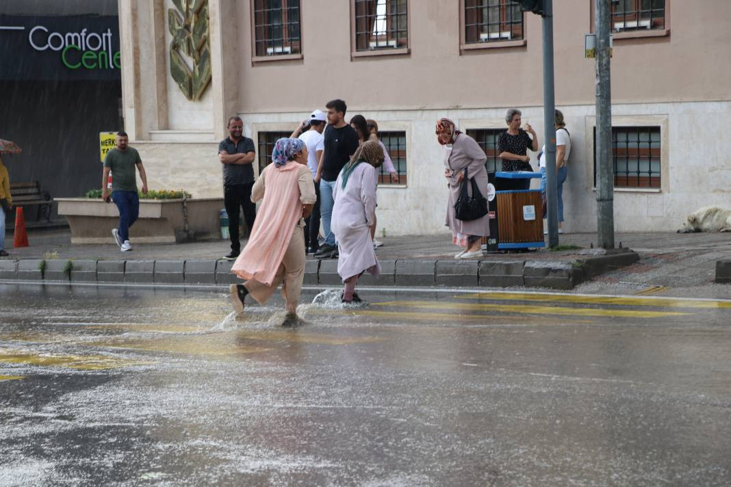Trakya'da sağanak etkili oluyor - Resim: 6